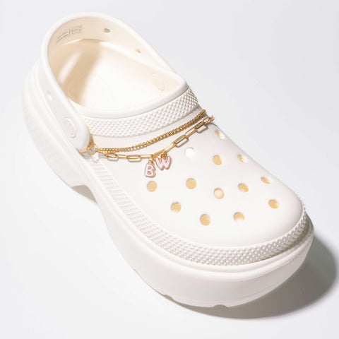 Customisable Letters on Double Strand Shoe Chains in Gold – Enamel Bubble Font Pink