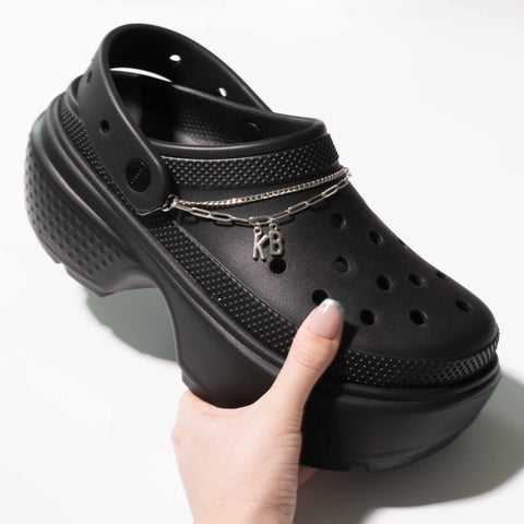 Customisable Letters on Double Strand Shoe Chains in Silver – Classic Font